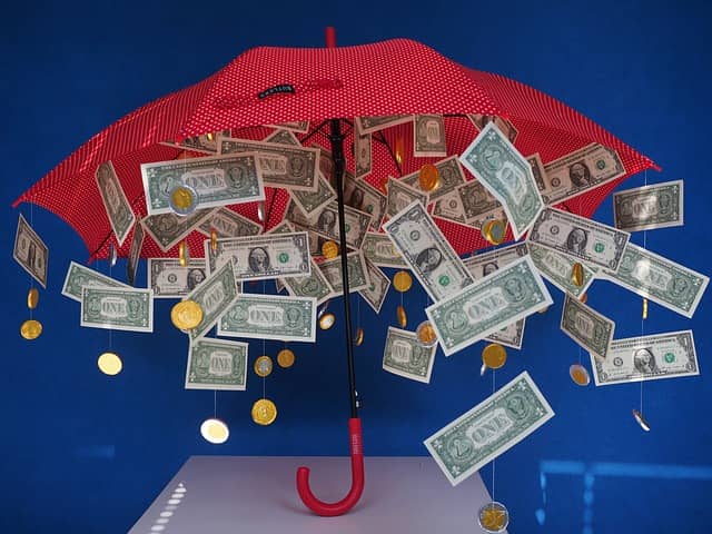Jakým finančním produktům lidé příliš nedůvěřuji